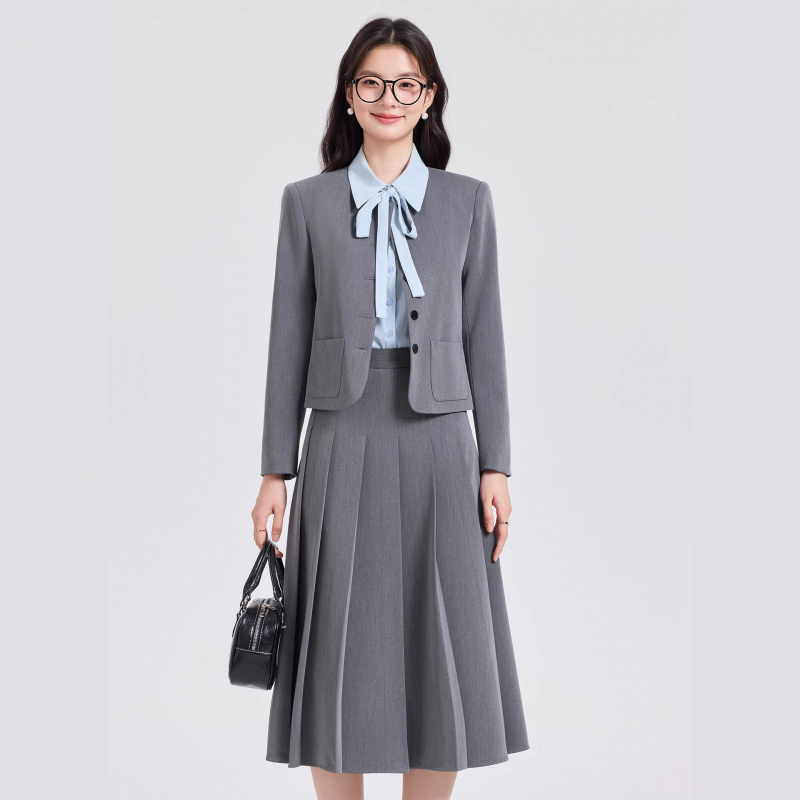 Gray Short Suit Set for Women  - Women Formal Wear For Interview recension och pris