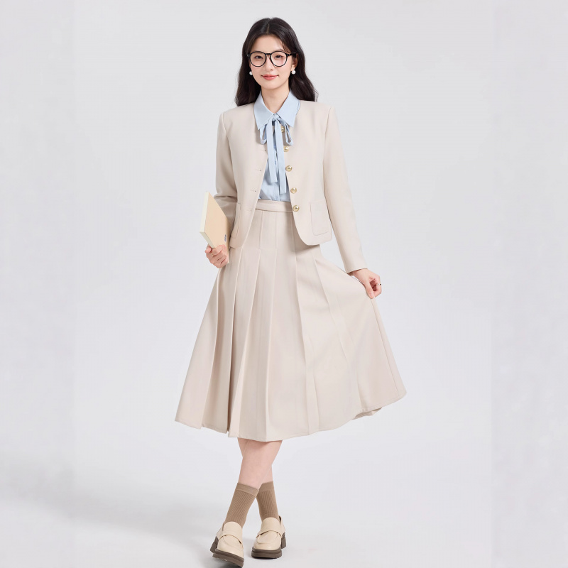 Gray Short Suit Set for Women  - Women Formal Wear For Interview recension och pris