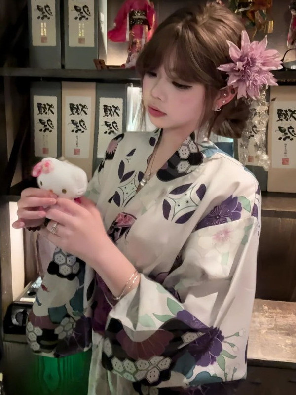 Traditional Purple Kimono Bath - Japanese Women Formal Wear recension och pris